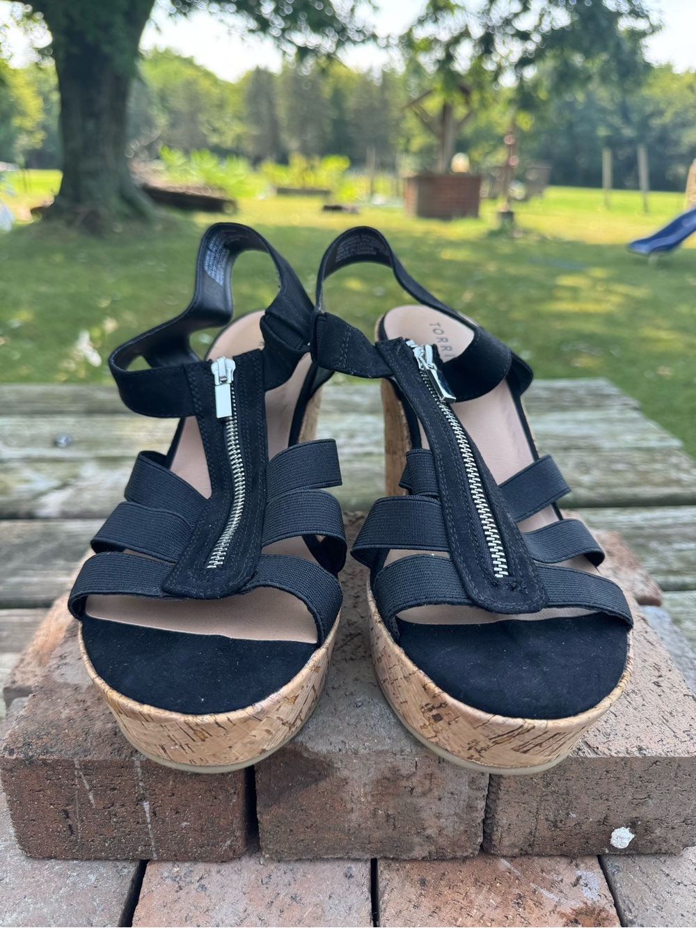 Torrid Black Stretch Front Zip Cork Wedge Sandals Size 11WW Extra Wide